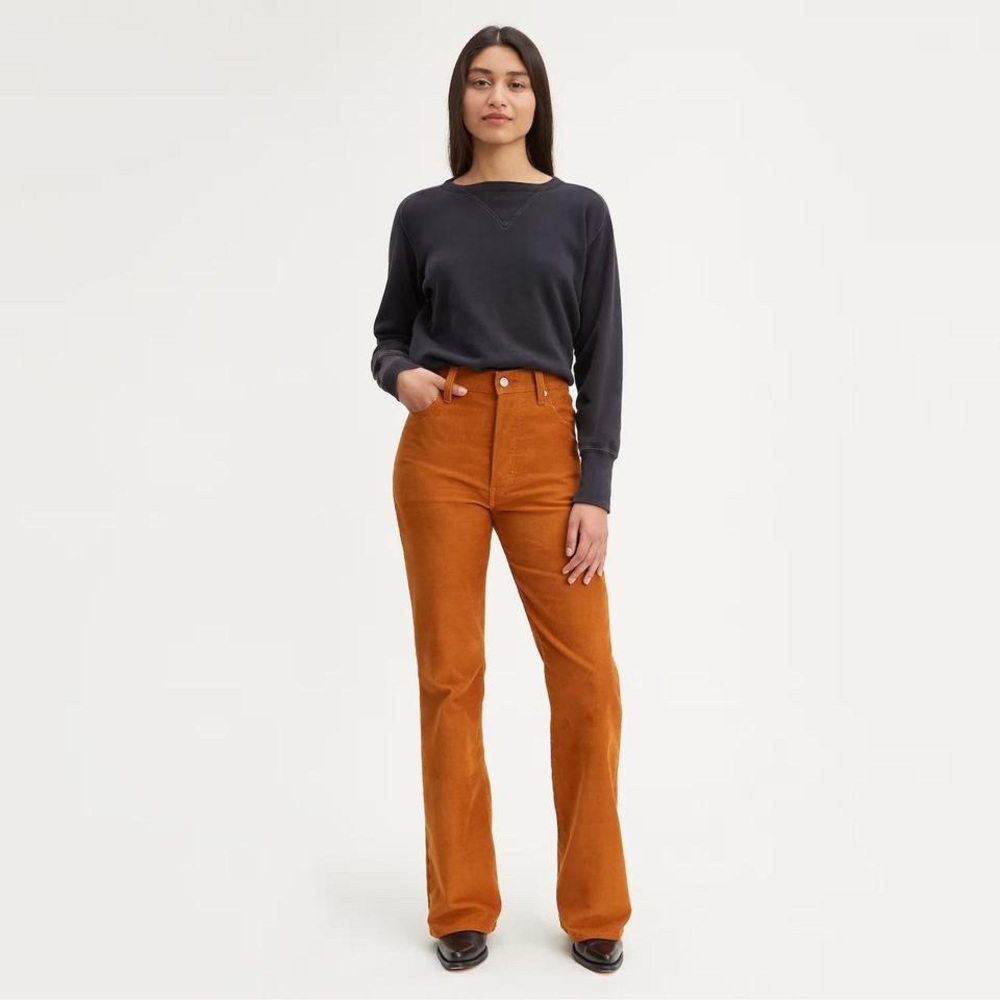 Levi’s cuorduroy pants